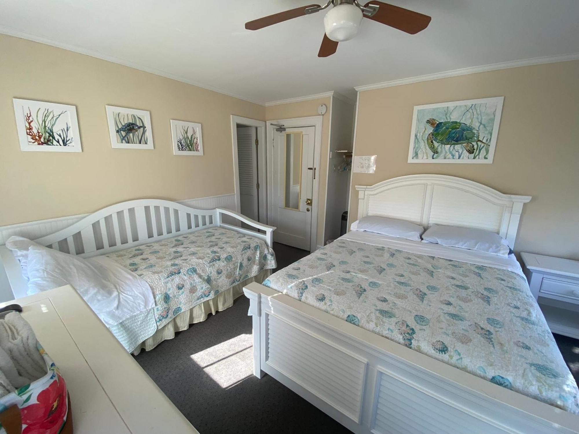 Atlantic House Bed & Breakfast โอเชียนซิตี้ ภายนอก รูปภาพ